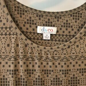 Denim & Co sleeveless dress- side slits at bottom on both sides,tie back-size 2x